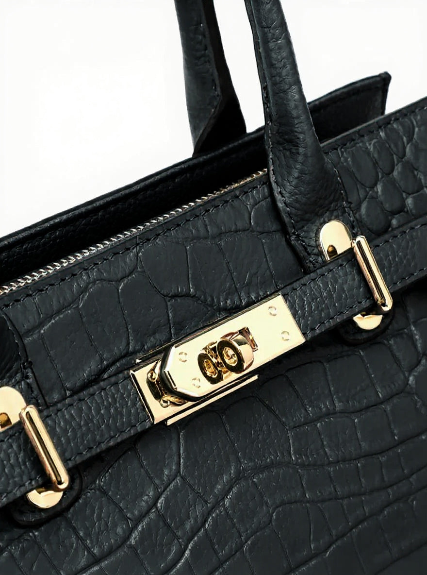 La Victoire Bag Black