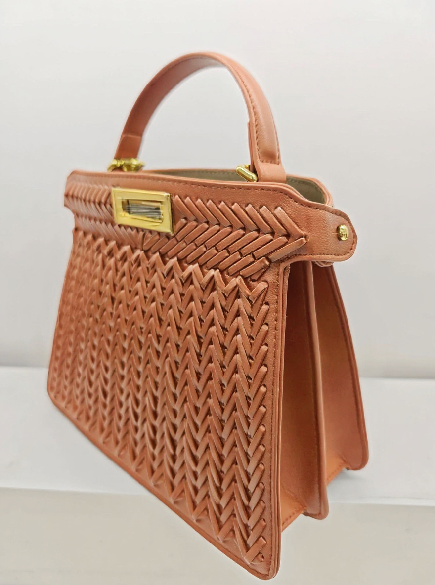 La Isabelle Bag Camel